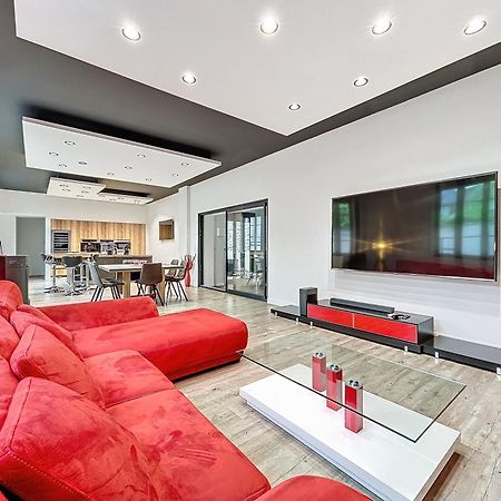 Loft Terrasse Avec Spa Proche Centre Historique มงต์ลูซง ภายนอก รูปภาพ